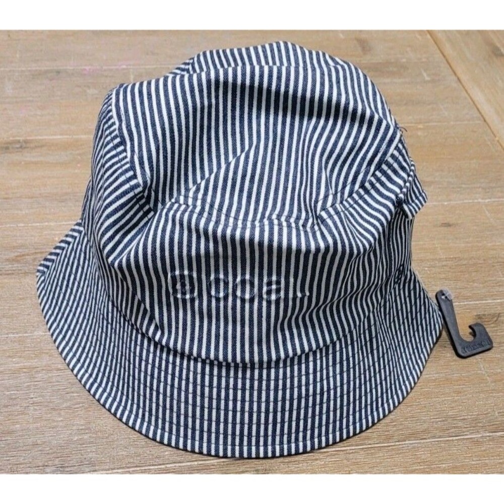 NWT Coal Headwear Bucket Hat Milan Pinstripe Navy White Outdoor Hiking Fishing M